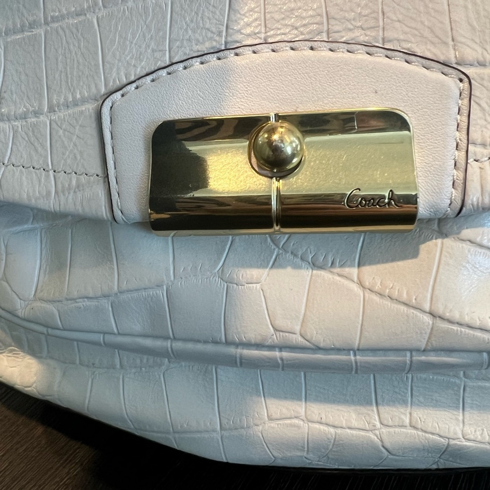 Coach Kristin Crocodile Embossed Bag 22924 - Picture 6 of 13